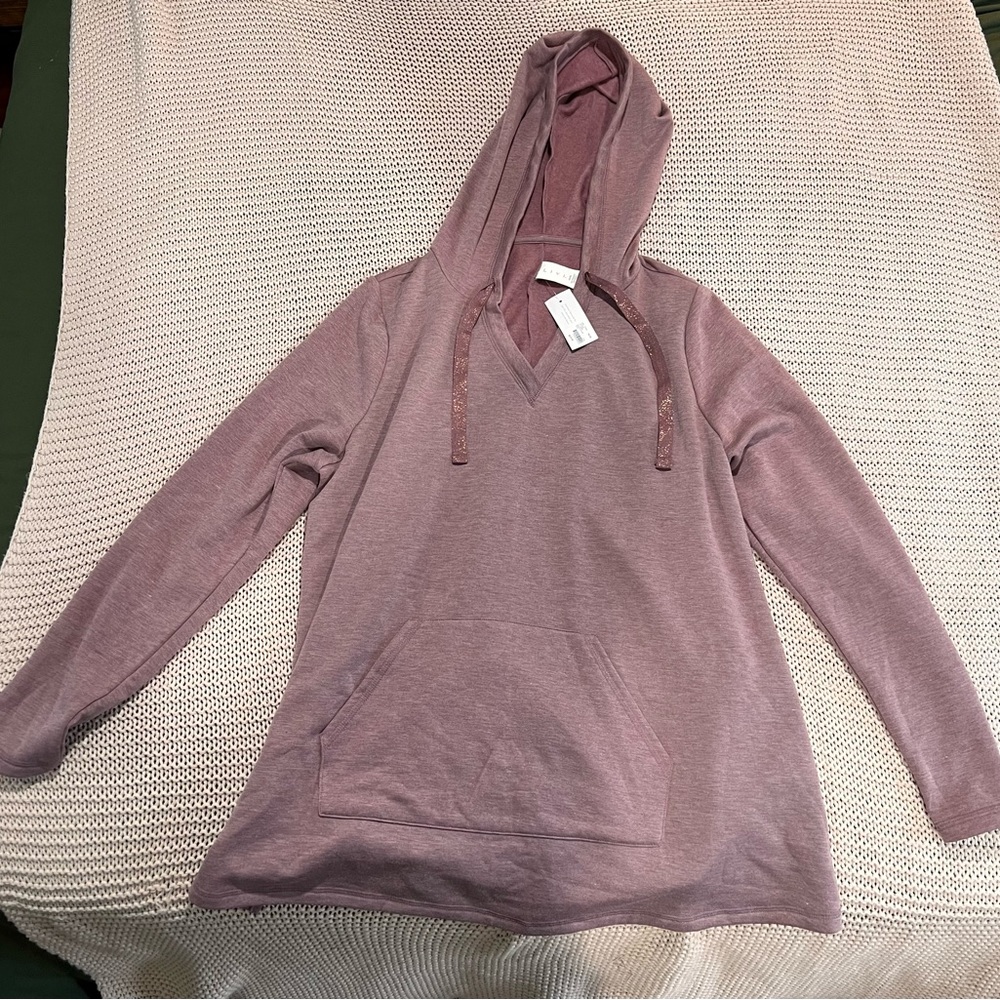 LIVI Activewear Hoodie